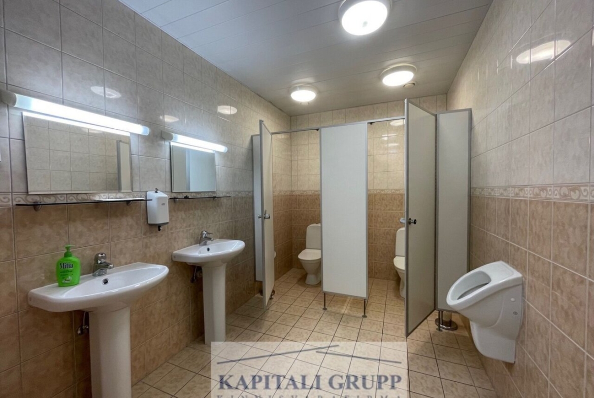 1170